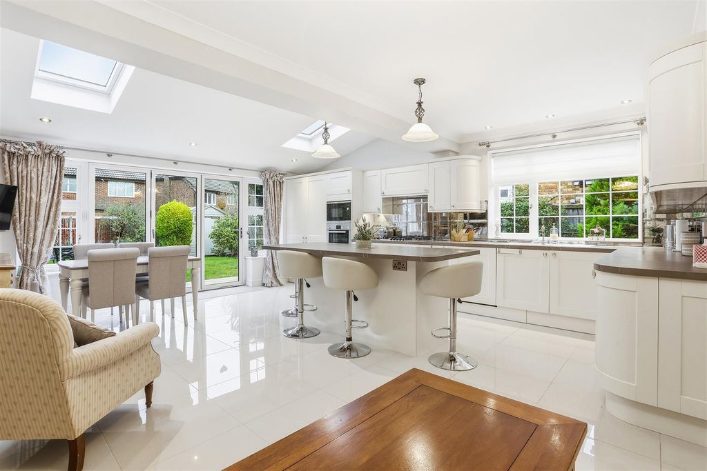 Property photo 2 of 24 1626672152 - 22.Jpg