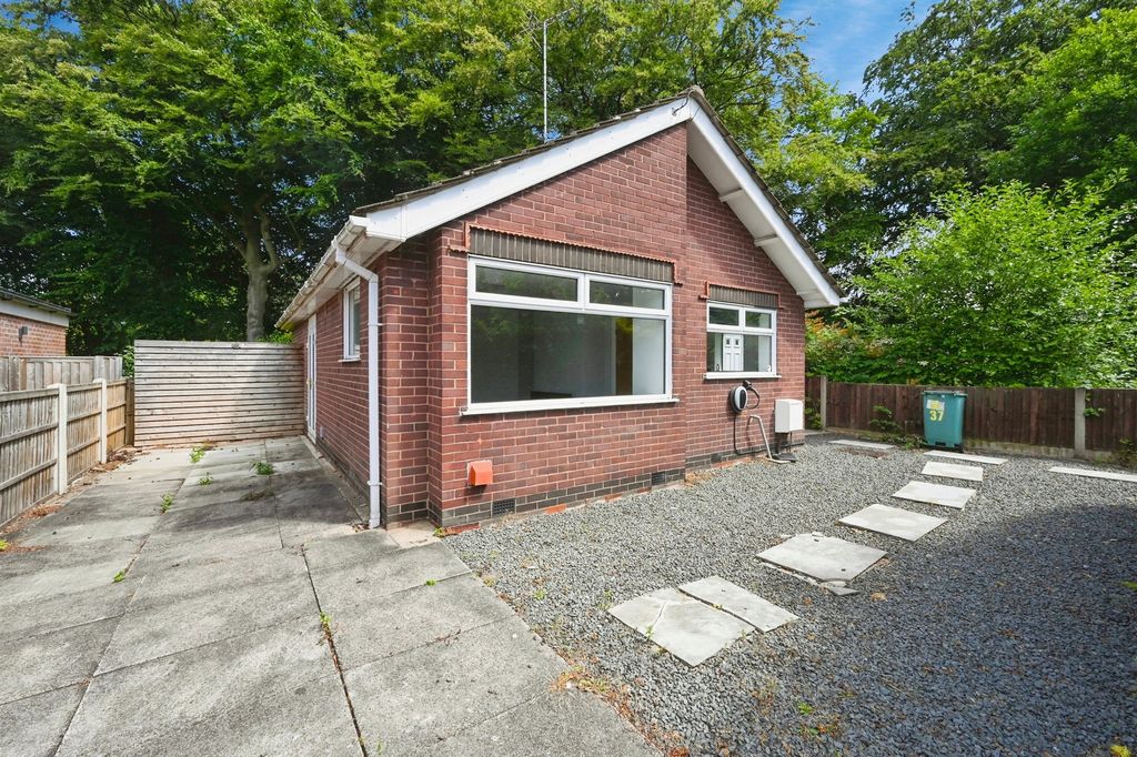 Property photo 1 of 21