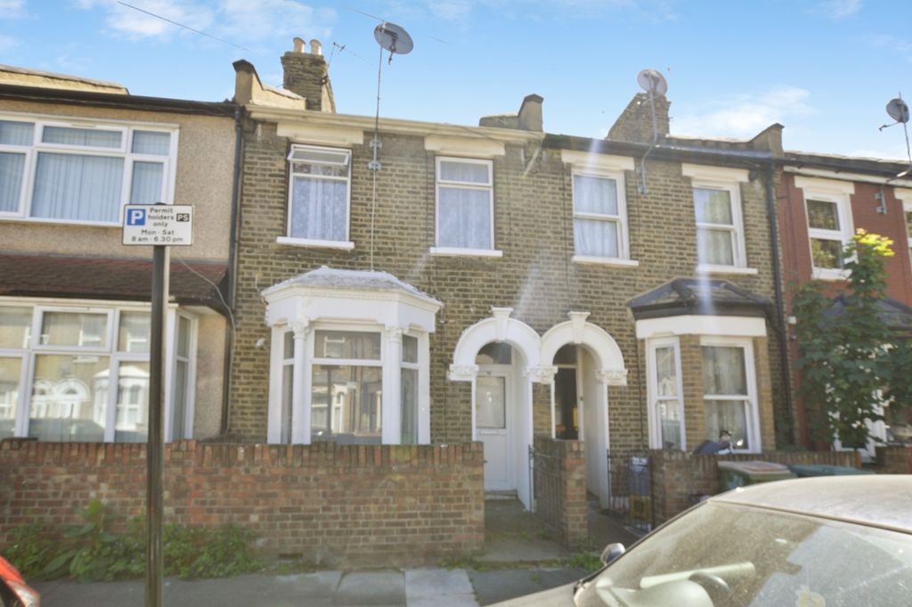 Property photo 1 of 11 Pbox-Img.Jpg