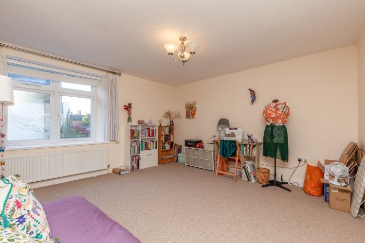 Property photo 2 of 9 267185