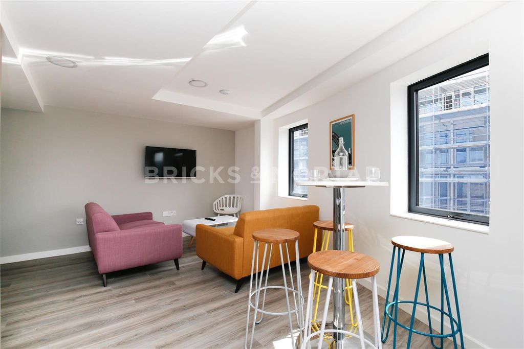 Property photo 2 of 8 2.Jpg