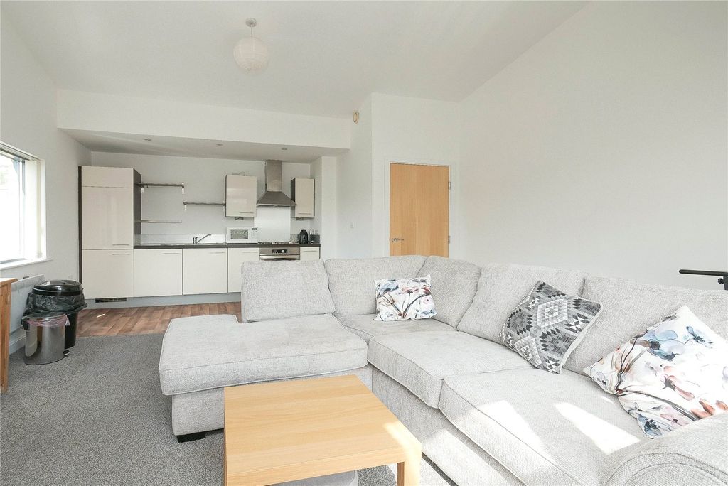 Property photo 2 of 16 Picture No. 09