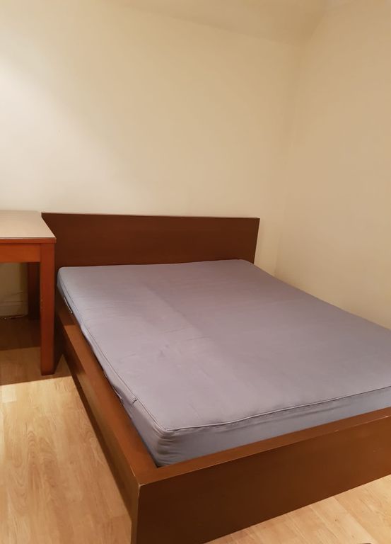 Property photo 1 of 7 4524341
