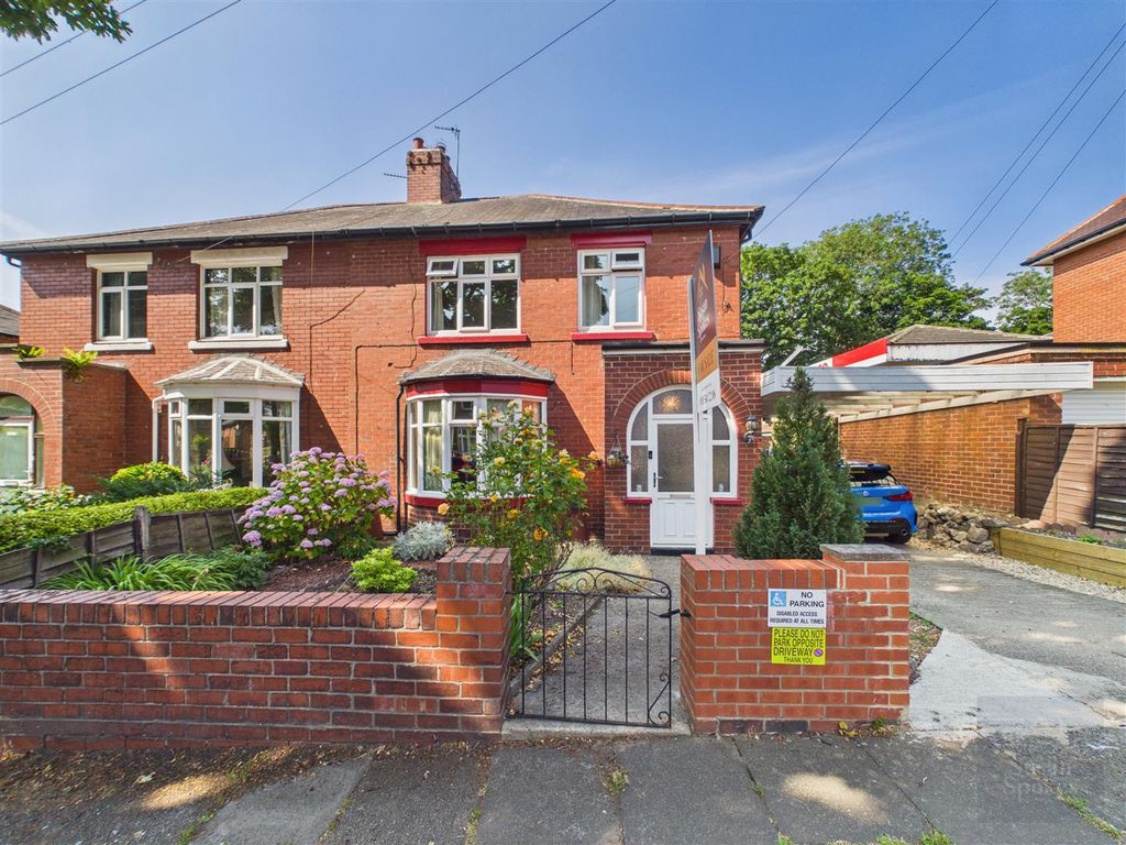 Property photo 1 of 20 Cam01858G0-Pr0299-Still034.Jpg