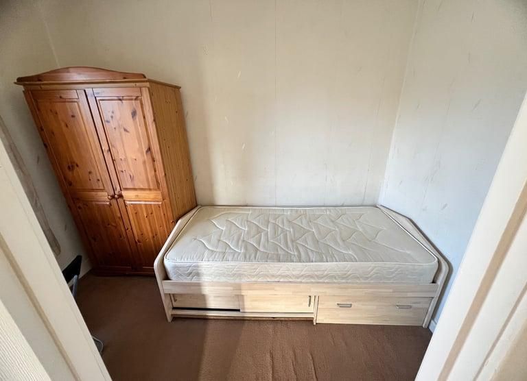 Property photo 3 of 8 Photo 3