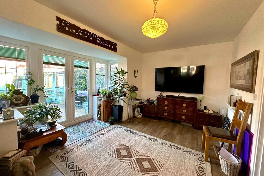 Property photo 2 of 15 Picture No. 02