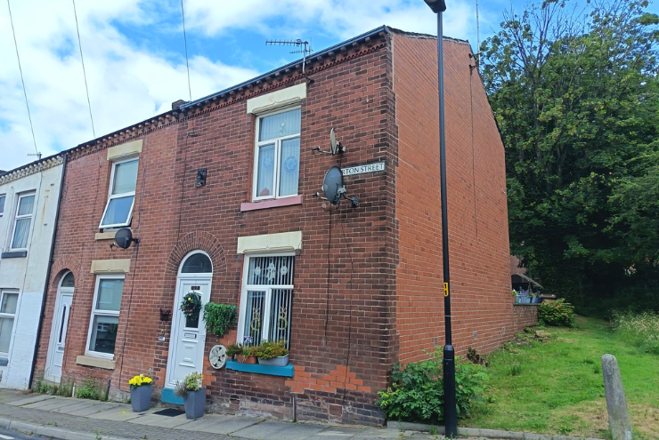 Property photo 1 of 10