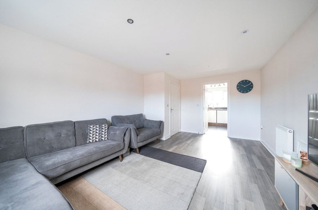 Property photo 2 of 13 Picture No. 02