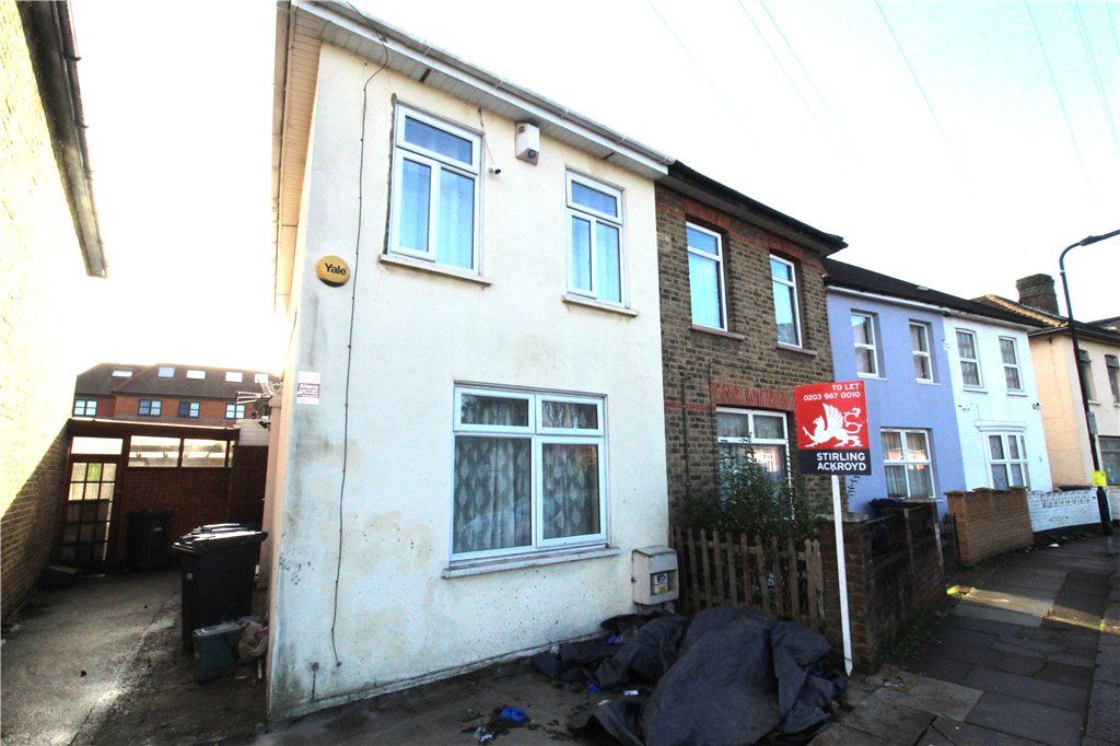 Property photo 1 of 16 Exterior