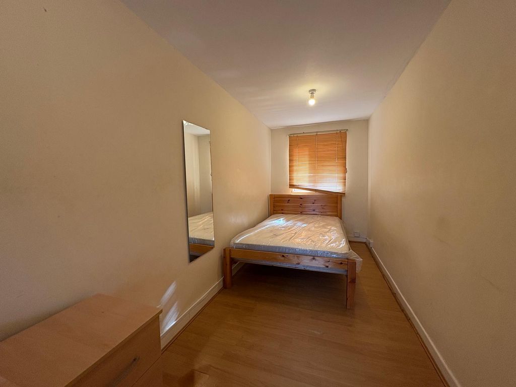 Property photo 1 of 14 Photo-2025-10-30-17-08-11