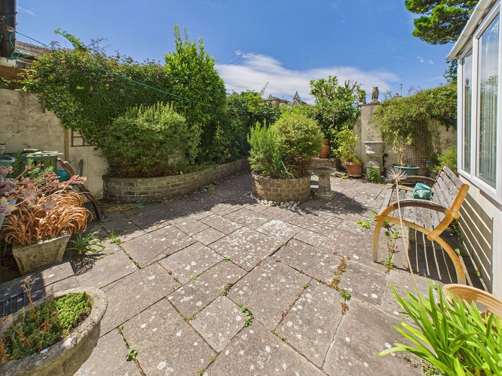 Property photo 3 of 15