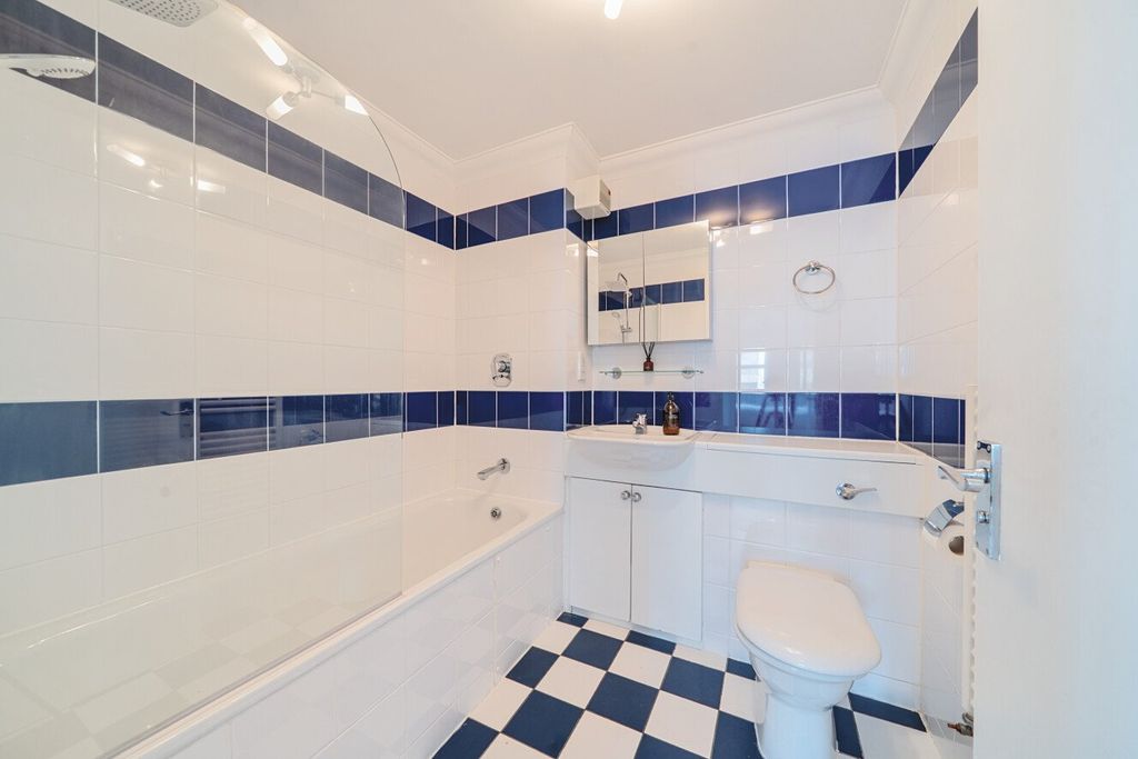 Property photo 3 of 12 Picture No. 08