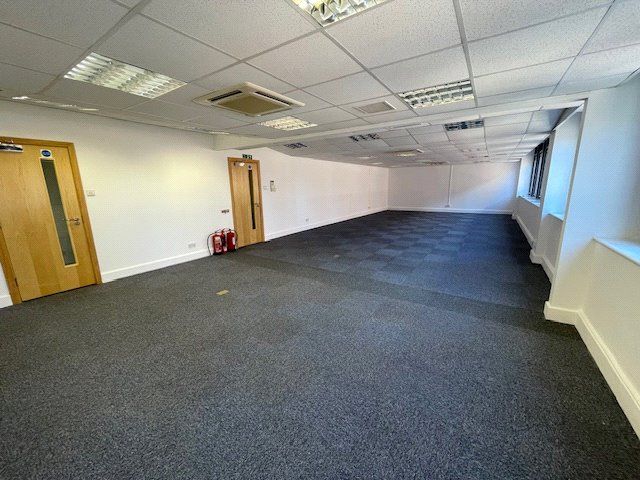 Property photo 3 of 4 Picture No. 05