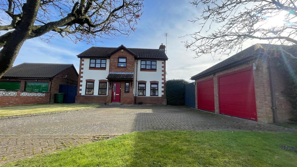 Property photo 1 of 21