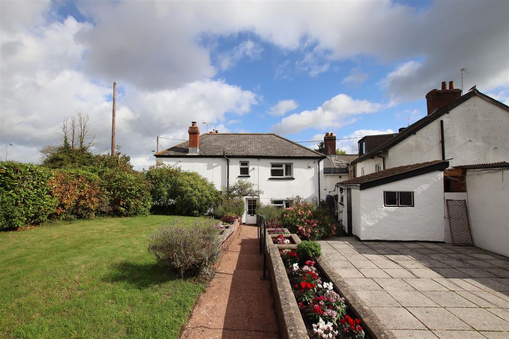 Property photo 1 of 20 Front.Jpg