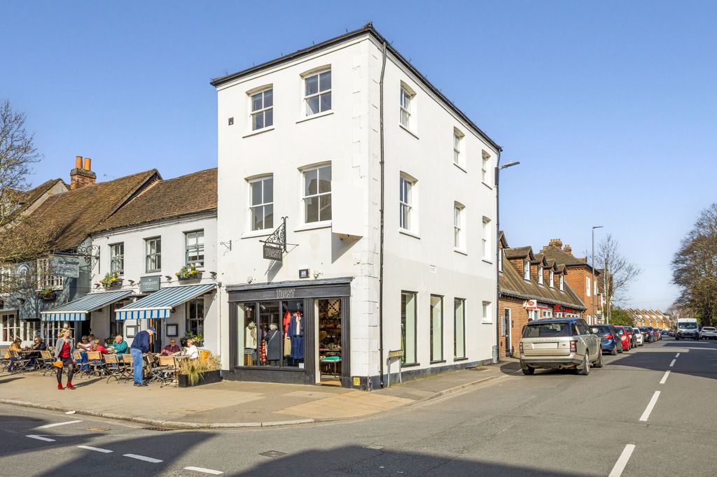 Property photo 2 of 7 Photo 1