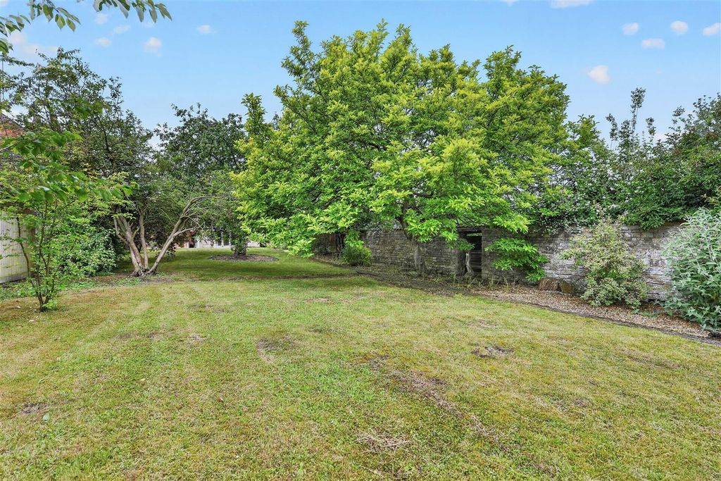 Property photo 2 of 27 008_19-21_Pinfold_Street_Ng33_4Rg.Jpg