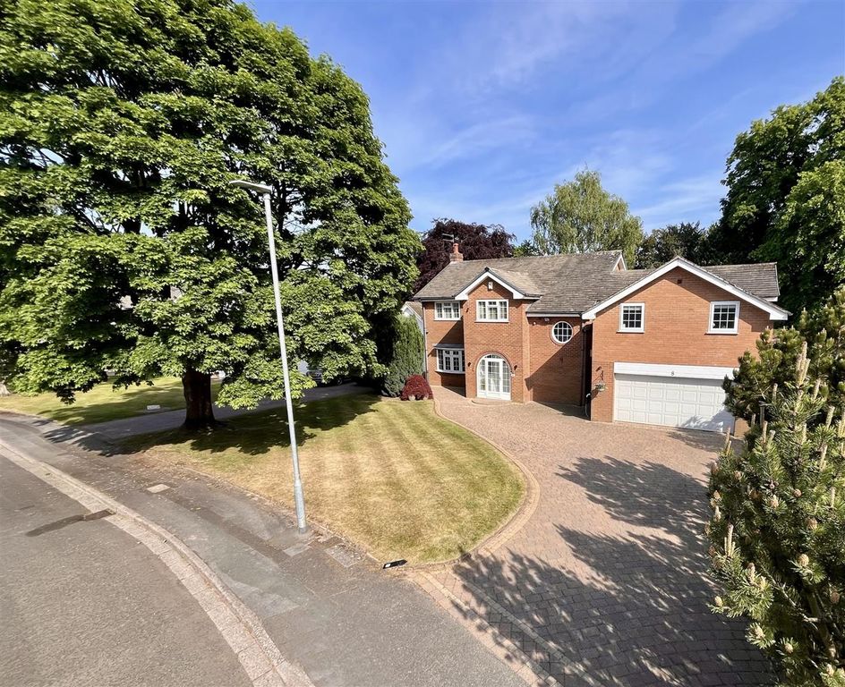 Property photo 1 of 27