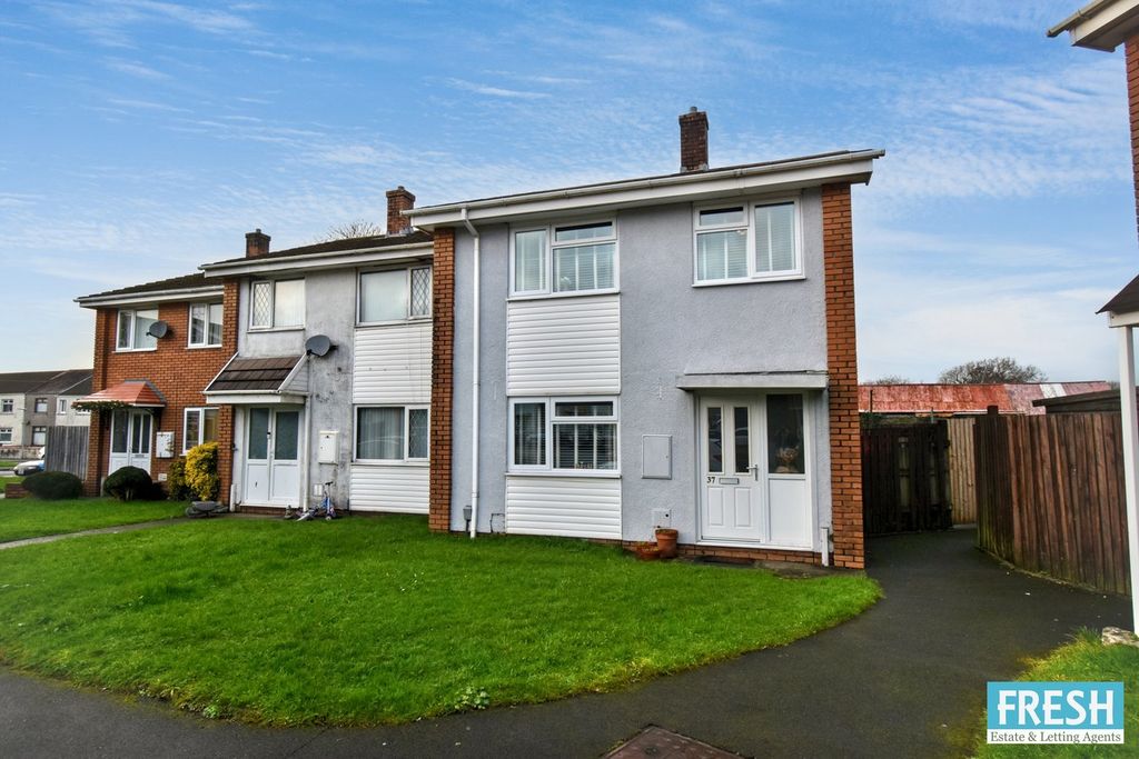 Property photo 1 of 25