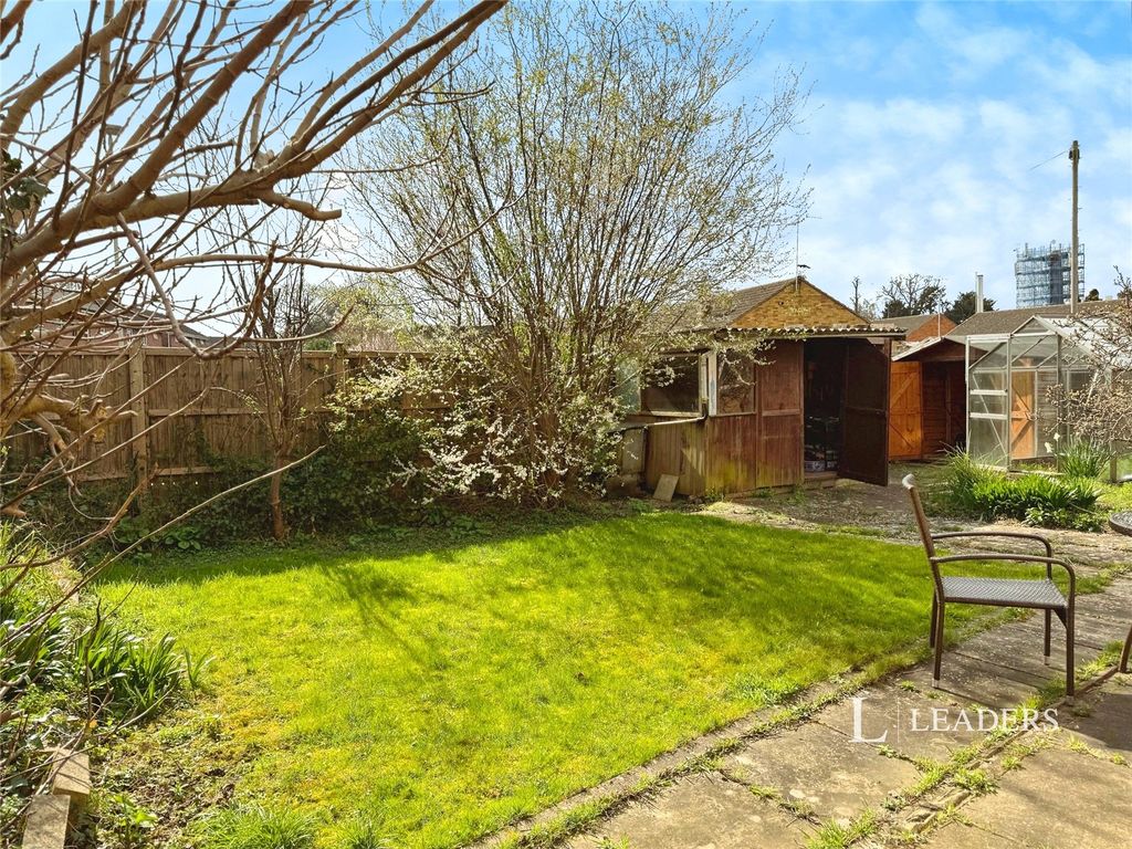 Property photo 2 of 12 Picture No. 04
