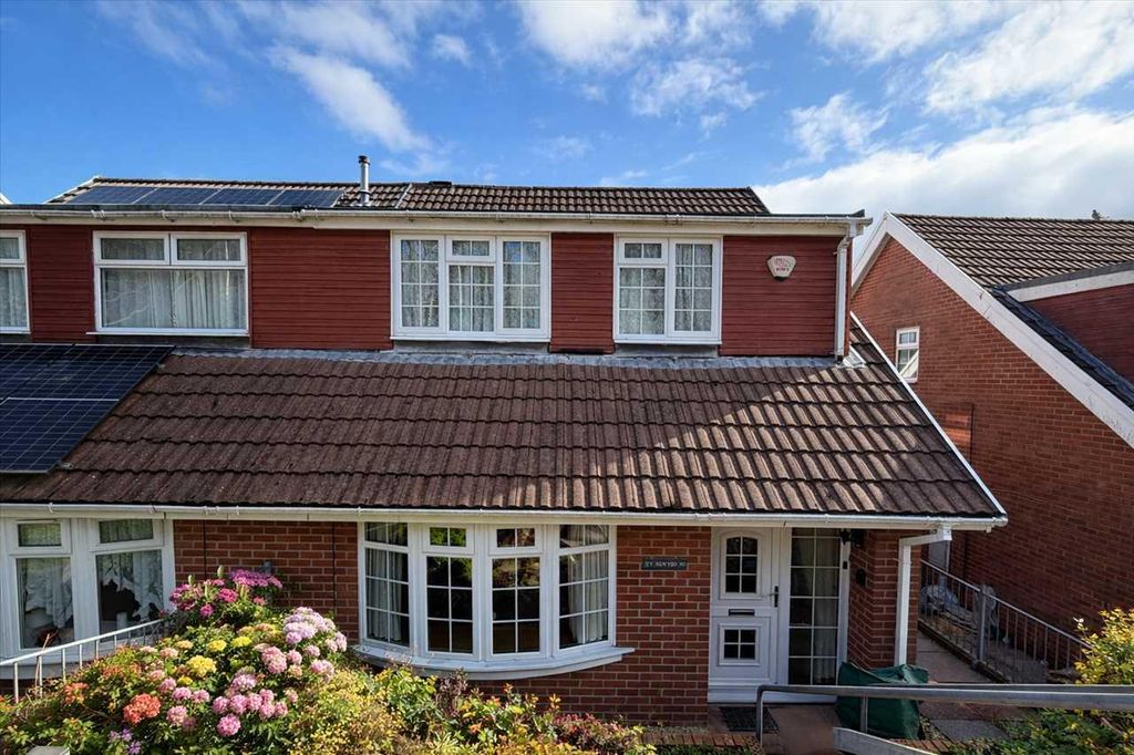 Property photo 1 of 29