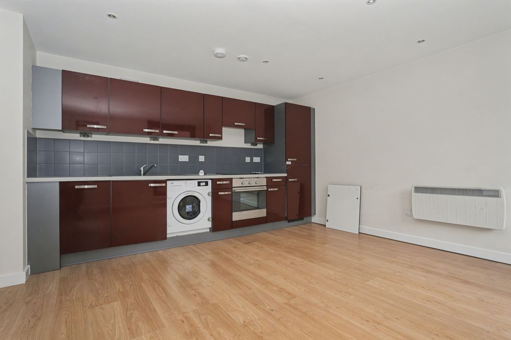 Property photo 3 of 16 Flat 22, 22 York Place, Leeds, Ls1 2Ex