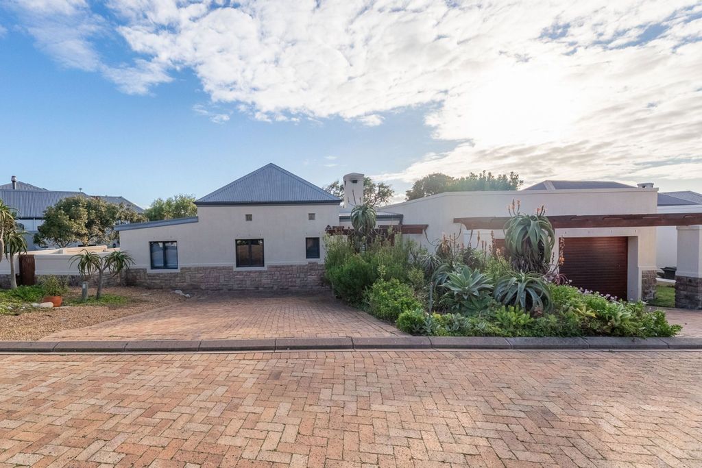 Property photo 1 of 39 1TV1709687
