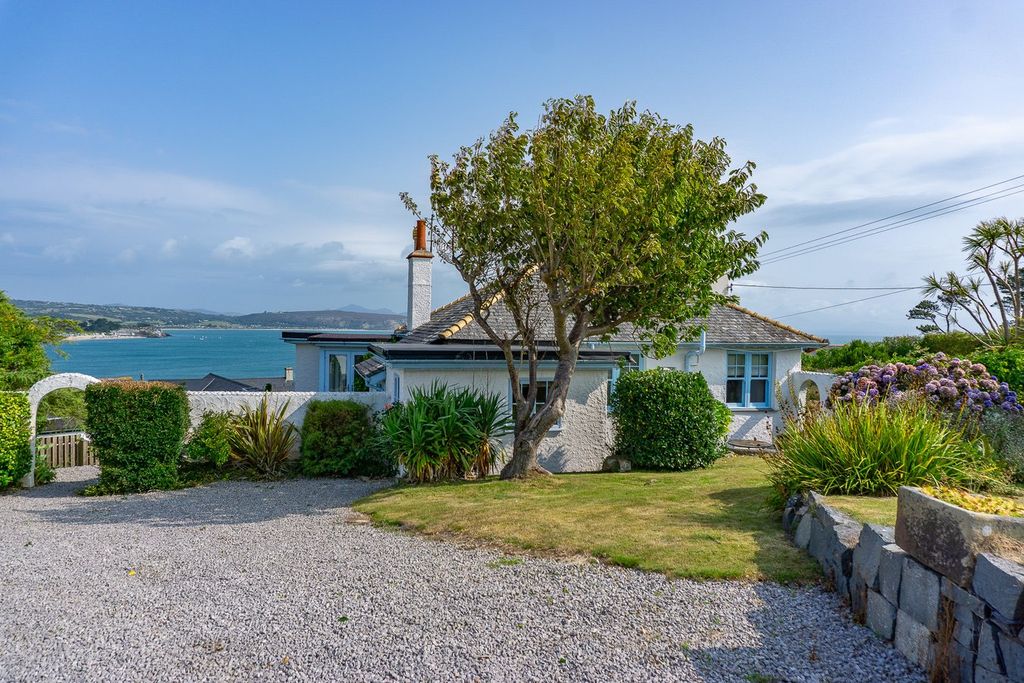 Property photo 1 of 47