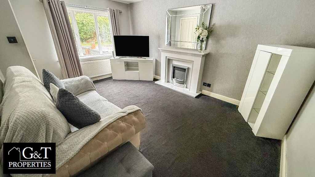 Property photo 2 of 18 Reception Room