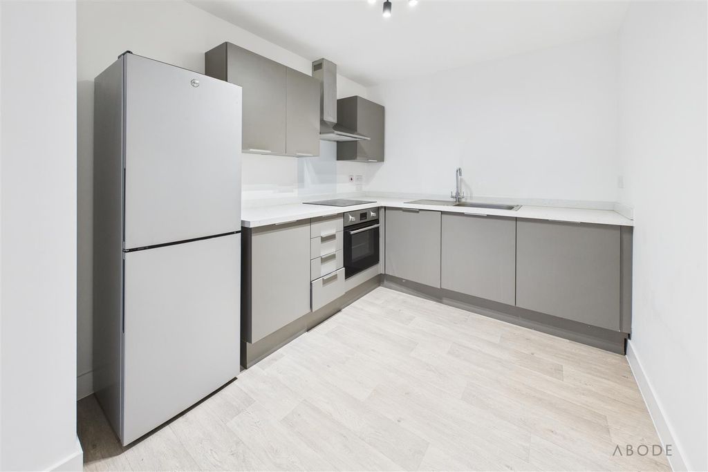 Property photo 3 of 10 Cam02544G0-Pr0347-Still005.Jpg