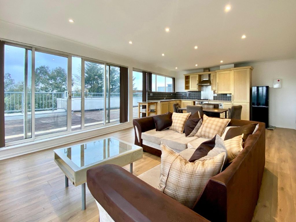 Property photo 1 of 14 5097821