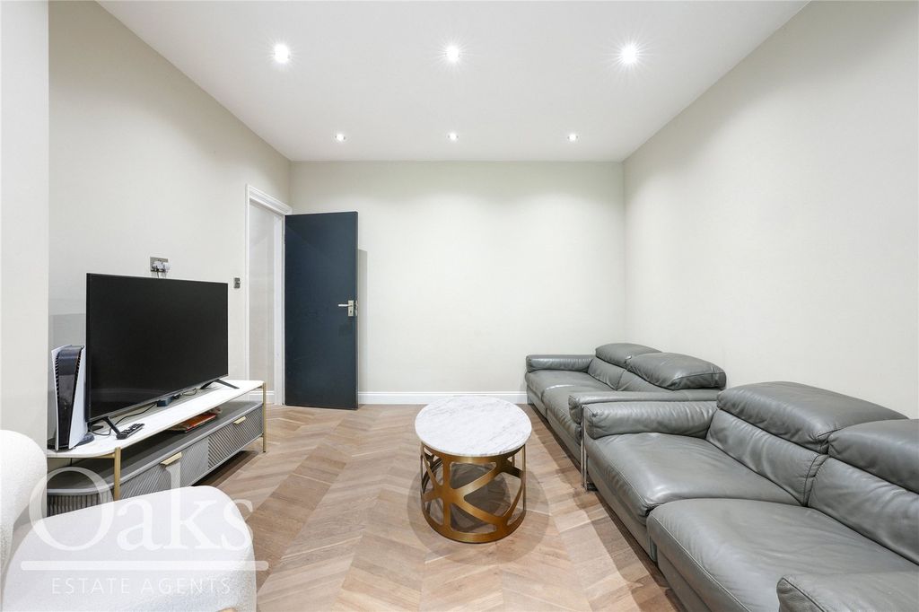 Property photo 3 of 15 Picture No. 09