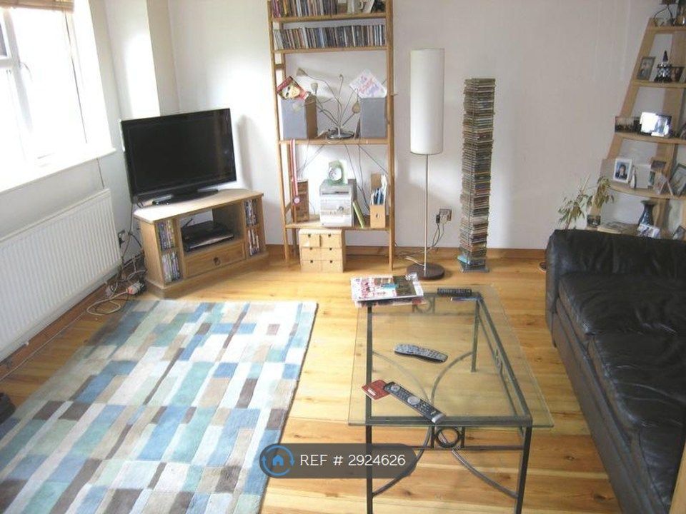 Property photo 2 of 5
