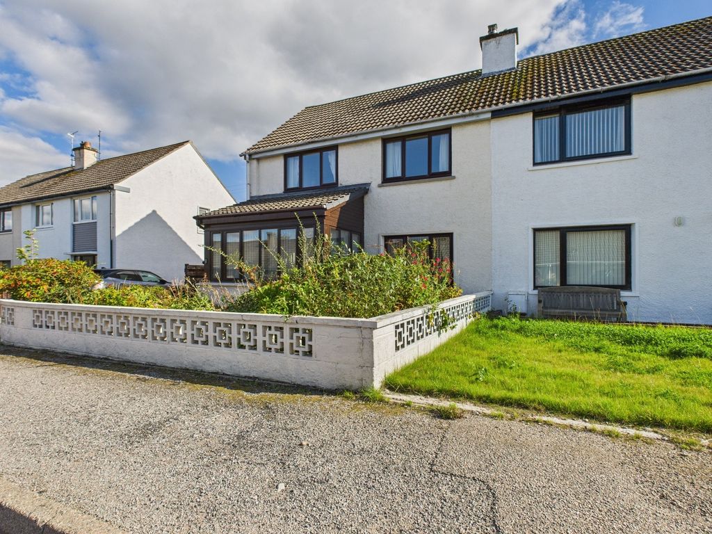 Property photo 3 of 23