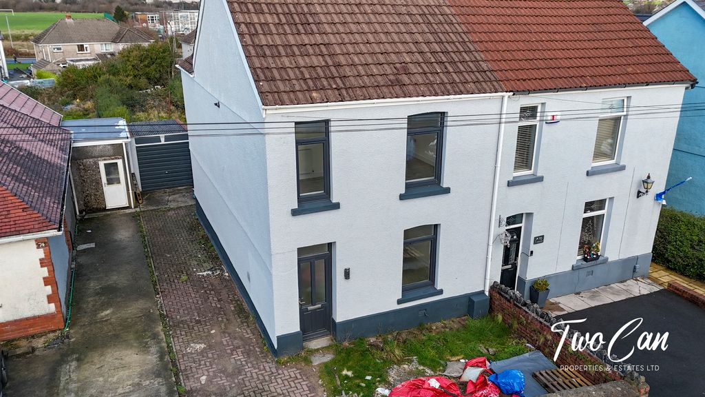 Property photo 1 of 24