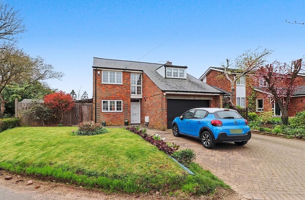 Property photo 1 of 23 Picture No. 25