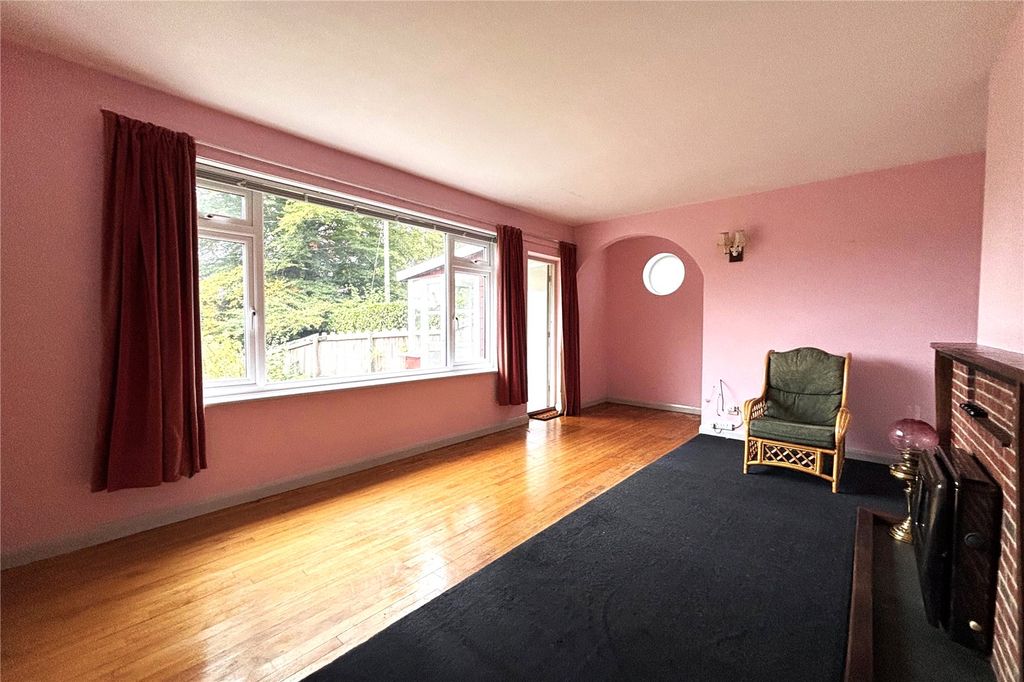 Property photo 2 of 17 Picture No. 47