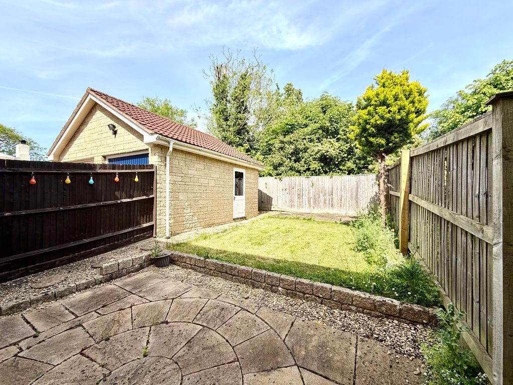 Property photo 3 of 13 Add Garden