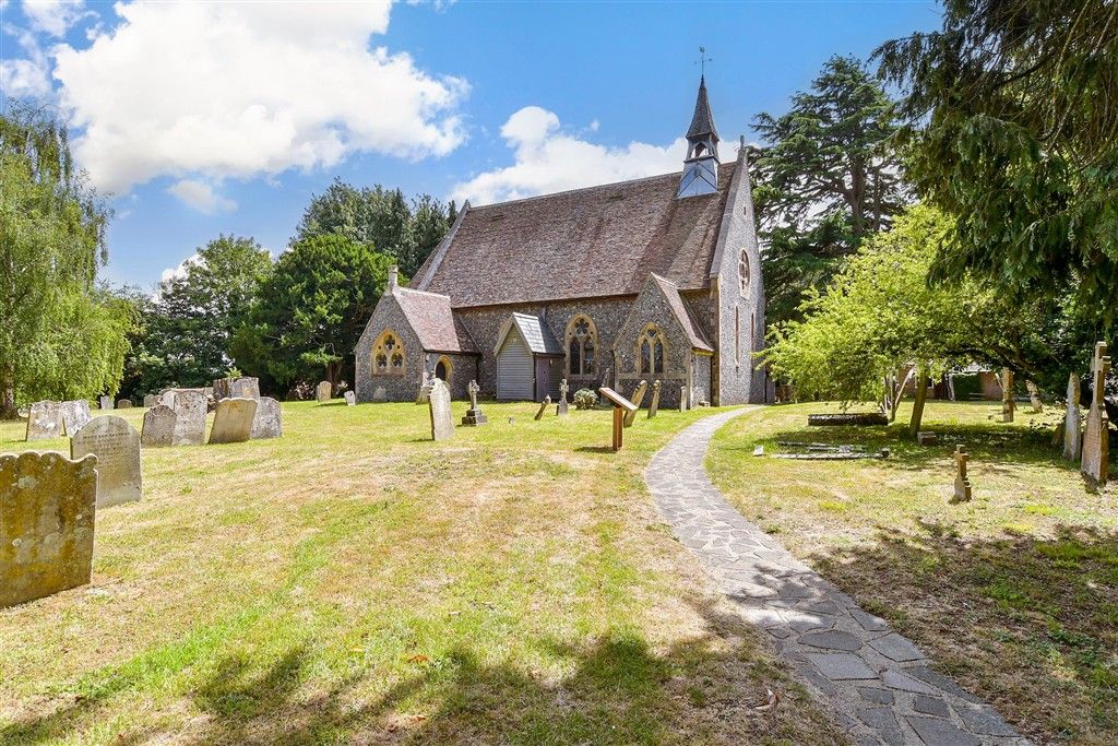 Property photo 3 of 15 Surrounding Area