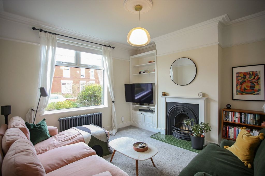 Property photo 2 of 34 Picture No. 03