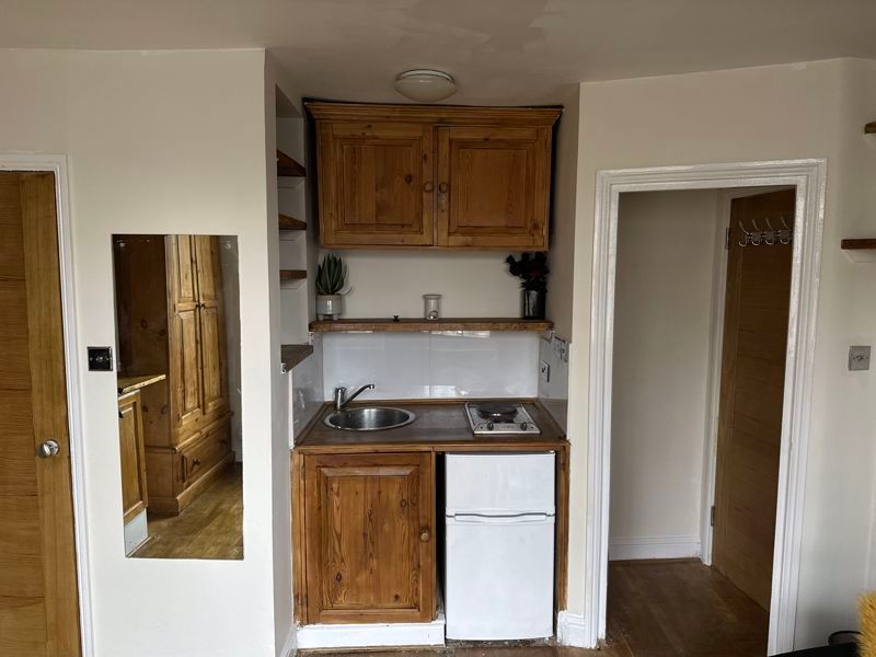 Property photo 3 of 13 Photo 23