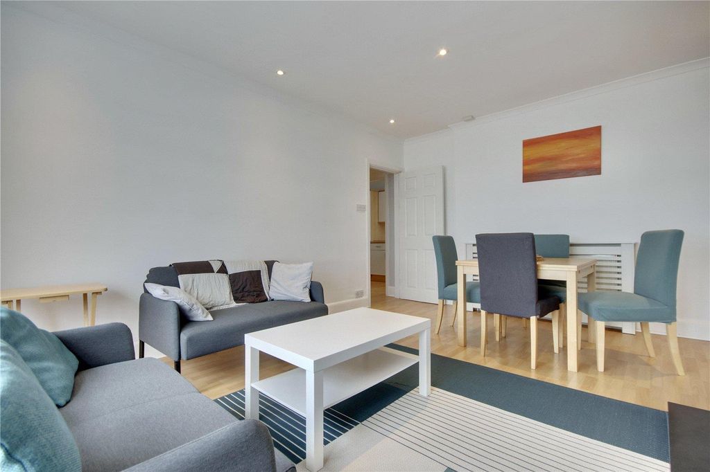 Property photo 3 of 12 7.Jpg