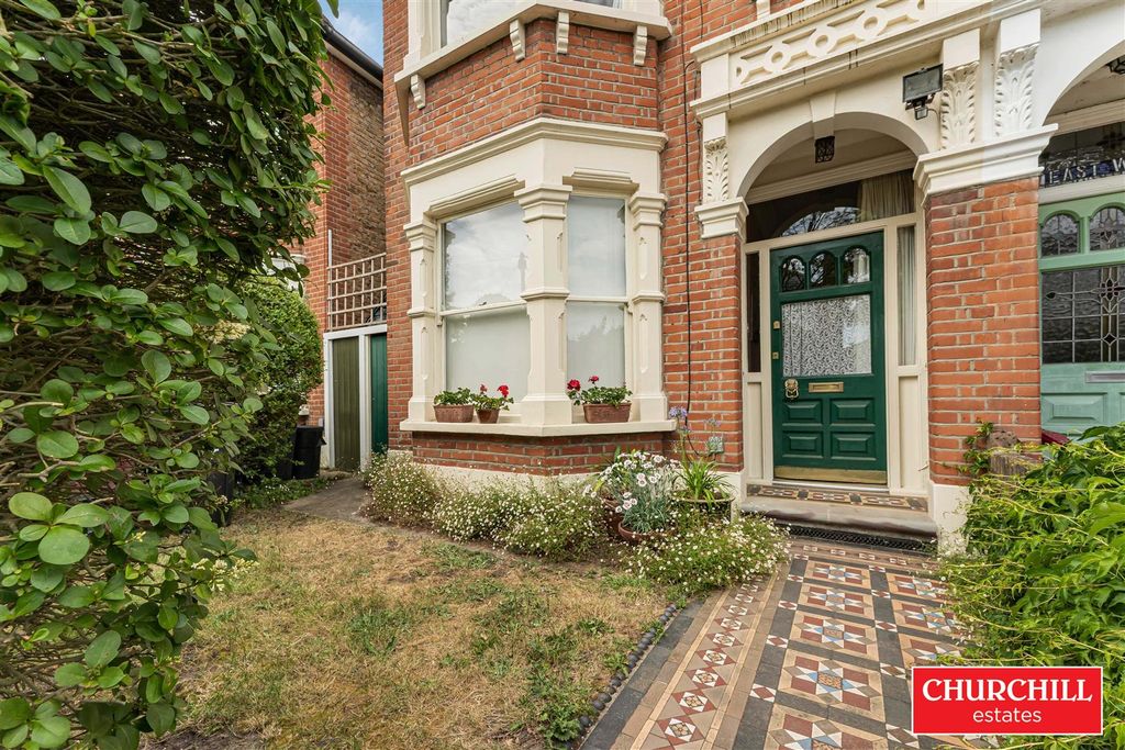 Property photo 1 of 38 1