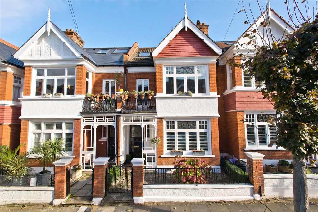 Property photo 2 of 16 Picture No. 05