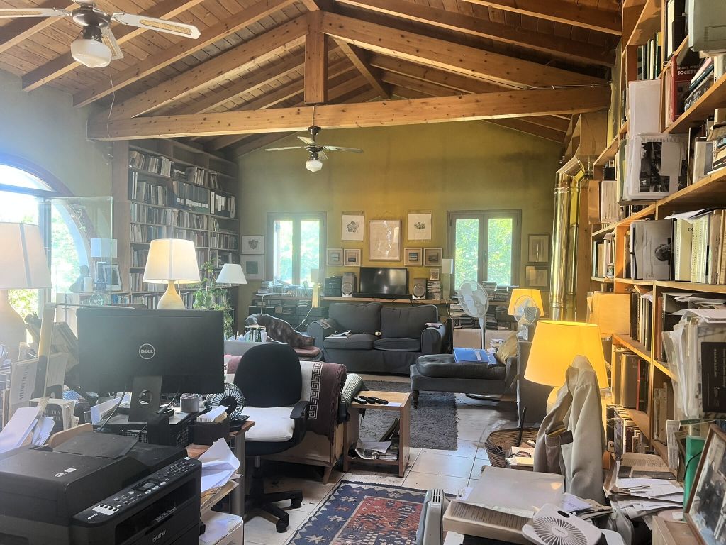Property photo 3 of 8 Living Room