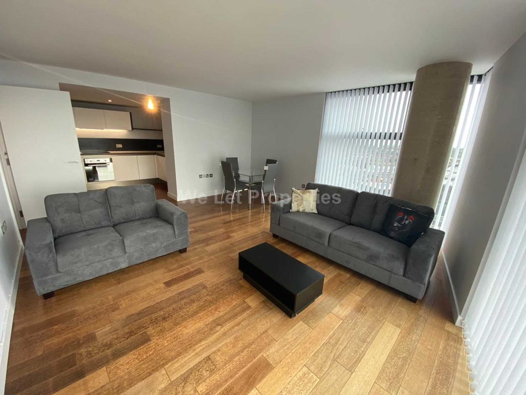 Property photo 2 of 9