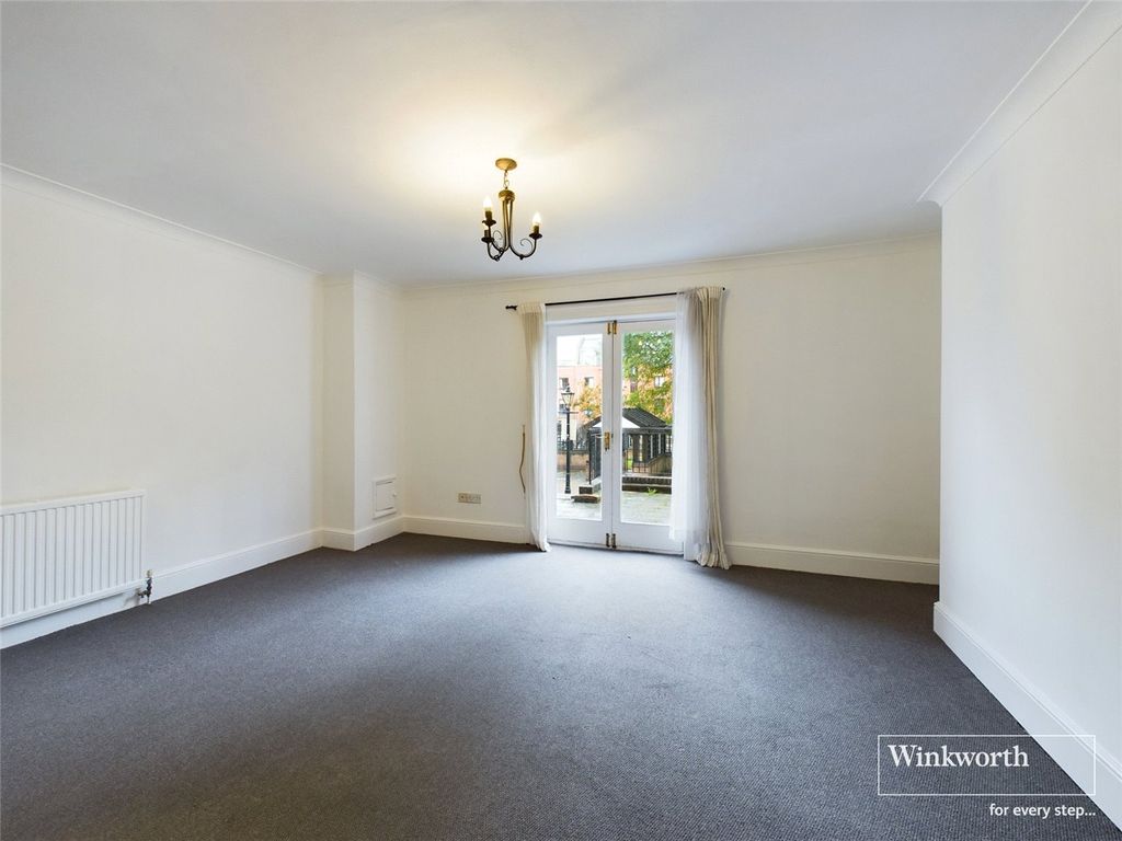 Property photo 3 of 14 Picture No. 25