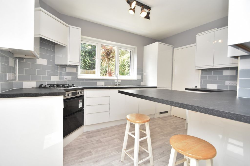Property photo 2 of 13 Picture No. 01