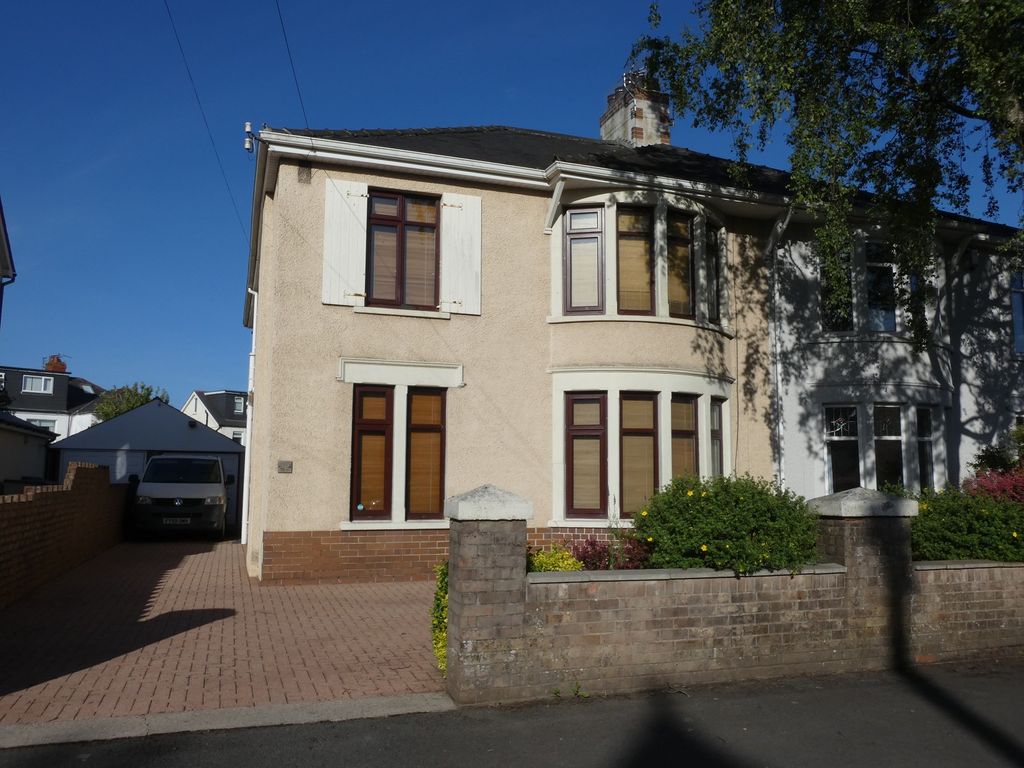 Property photo 1 of 17 Main Image