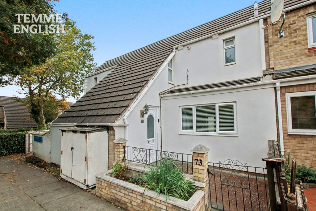 Property photo 1 of 33